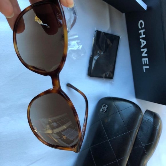 Chanel There`s Reason Sunglasses *Asian Fit* CH5278A 1295/S5 - Picture 3 of 5